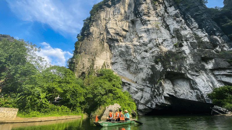 Ninh Binh Chronicle: From Hoa Lu to Trang An (4)
